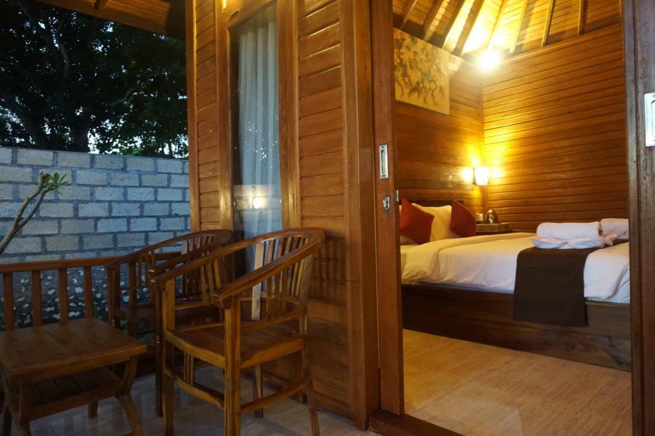 Kamasan Cottage By Reccoma Toyapakeh Ngoại thất bức ảnh