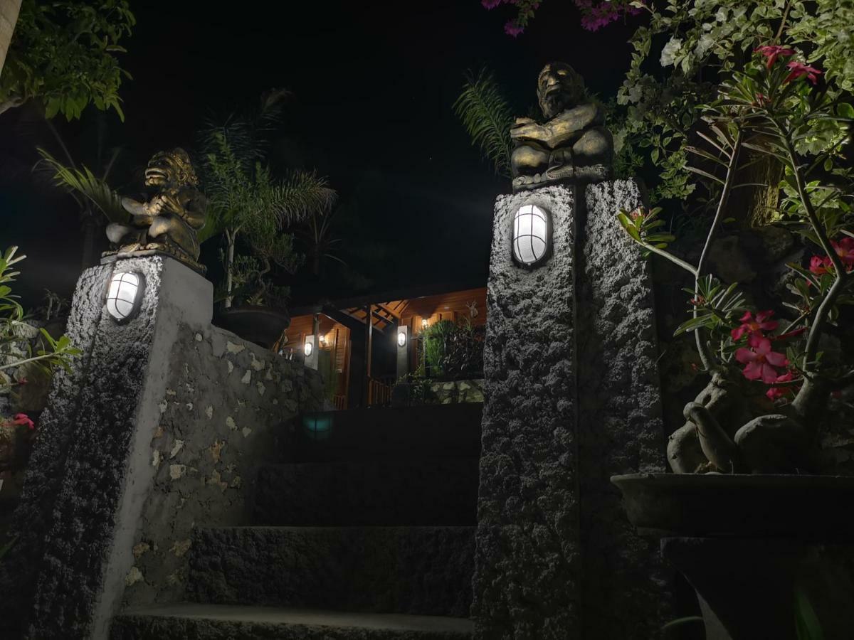 Kamasan Cottage By Reccoma Toyapakeh Ngoại thất bức ảnh